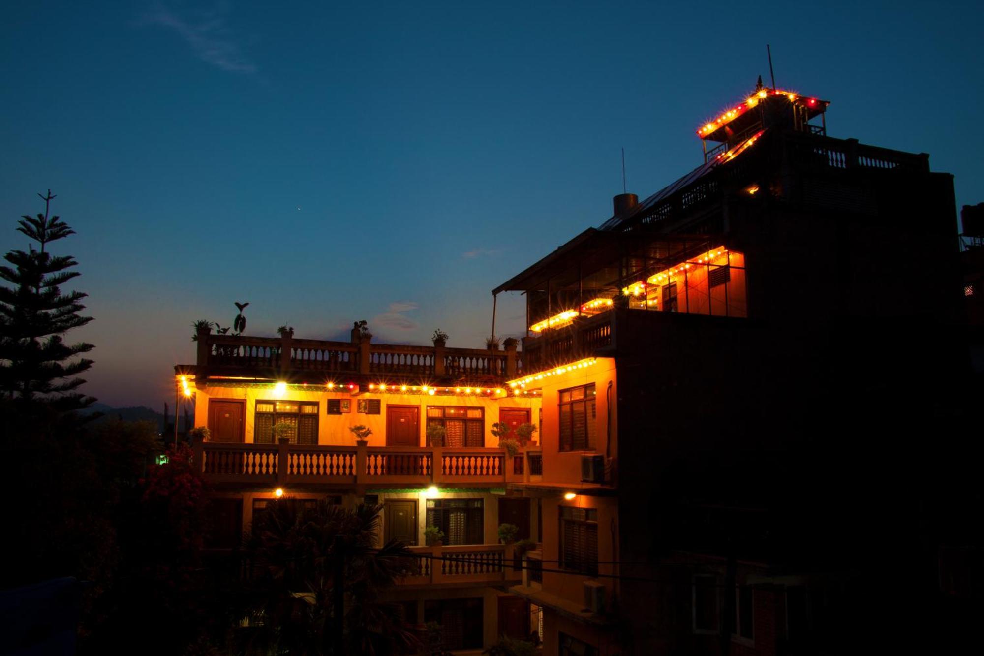 Hotel Metropolitan Kantipur Kathmandu Luaran gambar