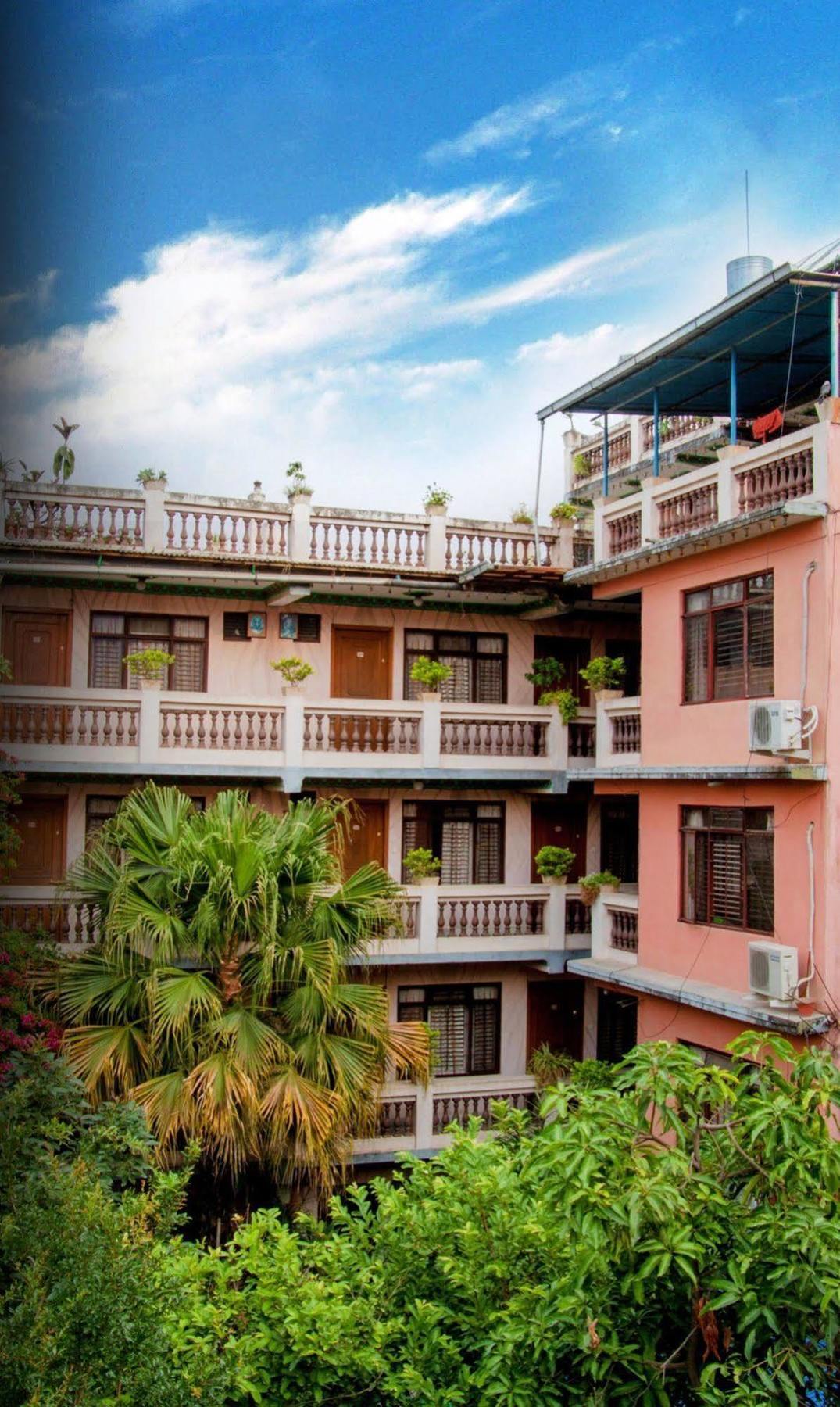 Hotel Metropolitan Kantipur Kathmandu Luaran gambar